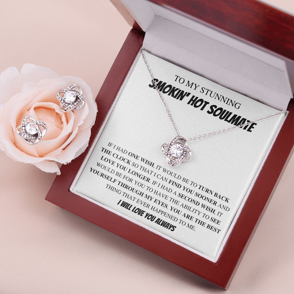 To My Stunning Soulmate In Wht - Valentine's Love Knot Necklace